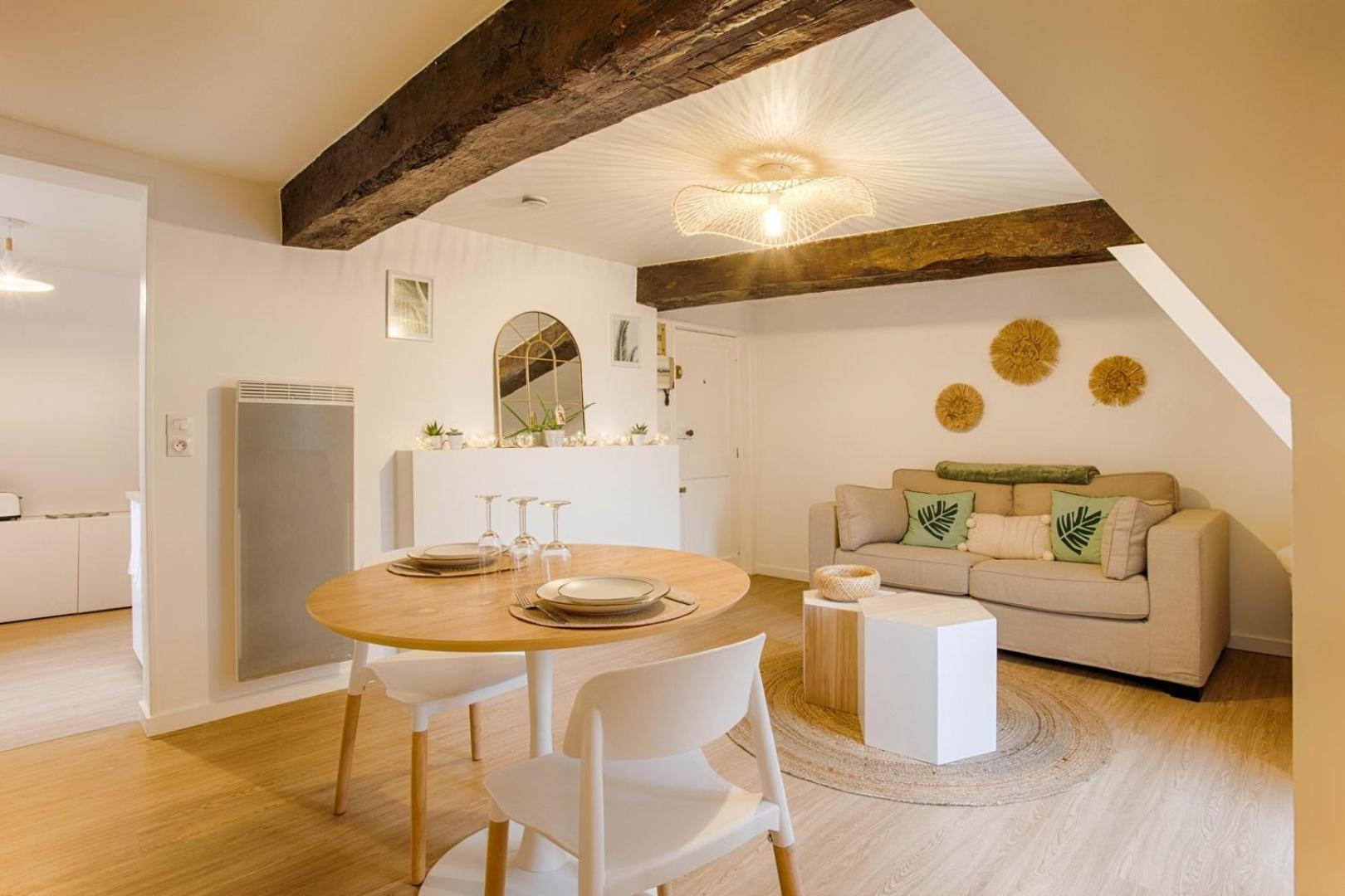 La Casa Amore — Joli Nid Douillet Place St-Sauveur Кан Екстер'єр фото