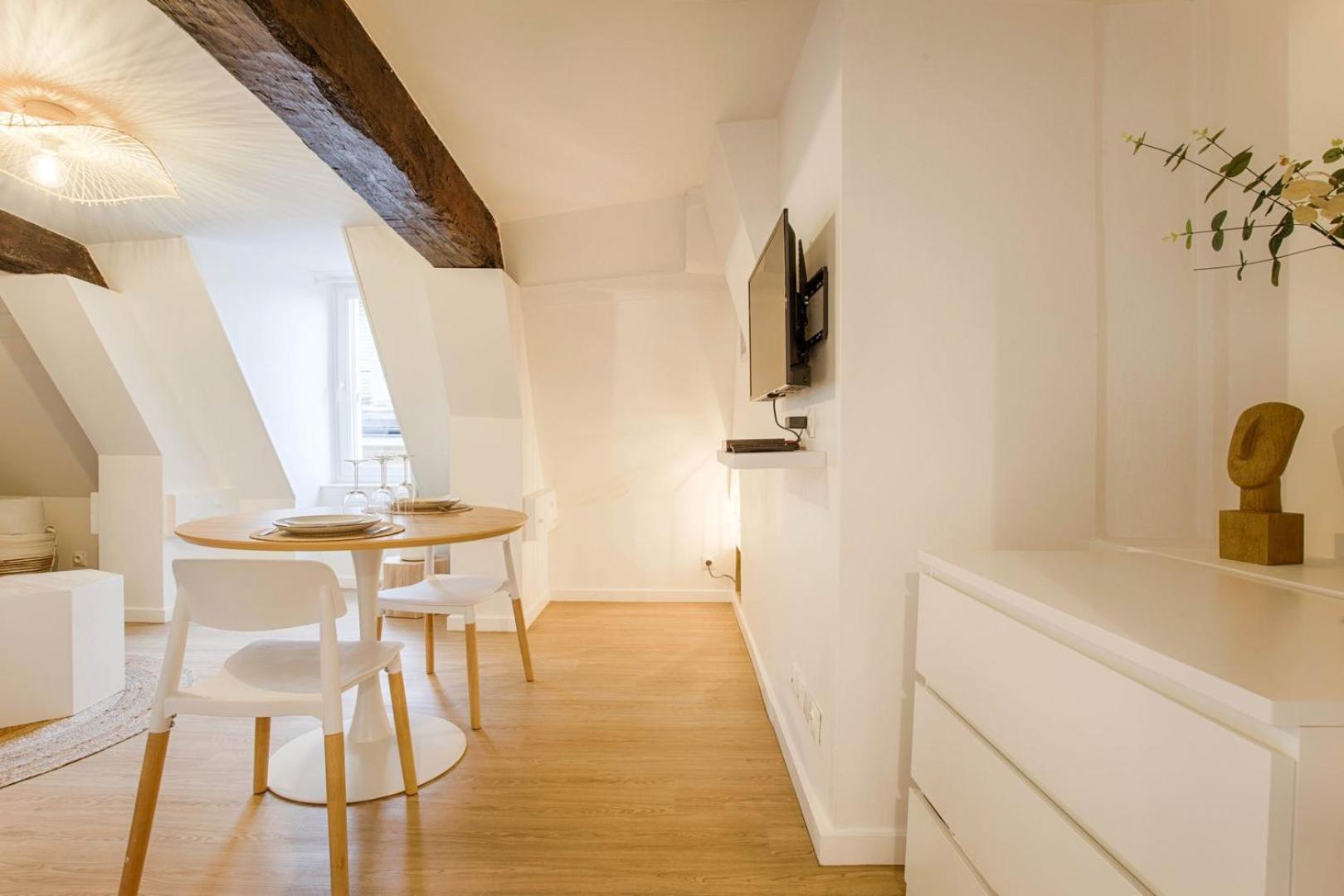 La Casa Amore — Joli Nid Douillet Place St-Sauveur Кан Екстер'єр фото